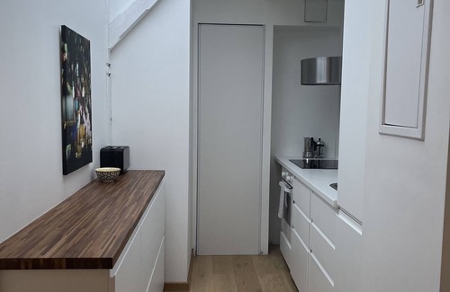 Chamonix City Centre Apartment | Scandie Design with great location