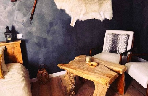 Saint-Maurice Apartment | Scandinavian escape, heart of Nordic times/Private spa/Cinema/10 min center