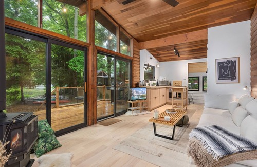 Washago Cabin | Scandinavian Riverfront Cabin Muskoka
