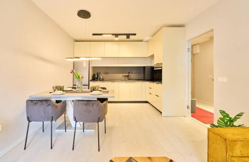 Sofia City Center House | Scandinavian Stay - Awarded Bldg - Downtown