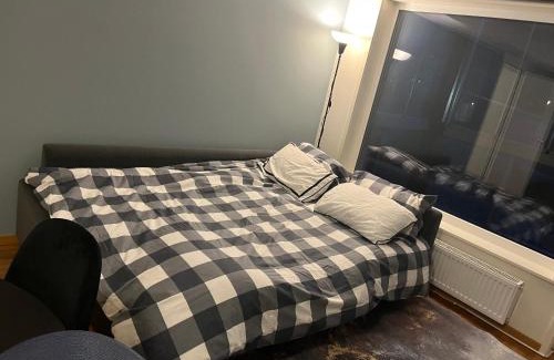 Skedsmo Municipality Apartment | Scandpoint Apartment Lillestrom -Cosy 3 rooms flat with Parking, EV Charger 18 min from Airport