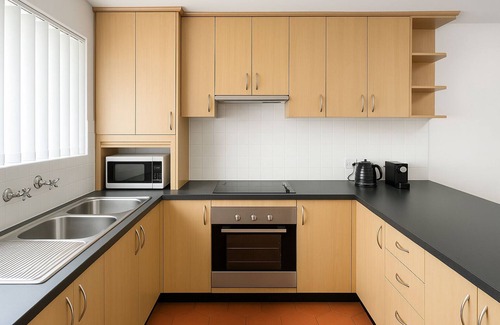 Scarborough Apartment | Scarborough 2 Bedroom Beach Stay