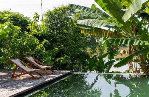 Huong Tra House | Scarlet Pavilion