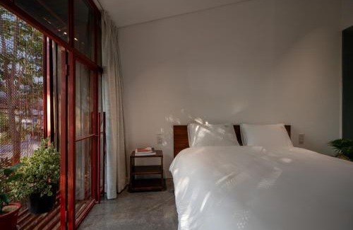 Huong Tra House | Scarlet Pavilion
