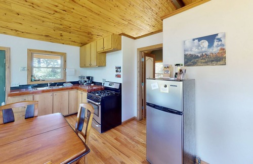 La Sal Cabin | Scenic Cabin in the La Sal Mountains South of Moab
