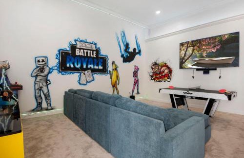 Reunion Villa | Scenic Luxury Golf Course Villa by Disney Parks