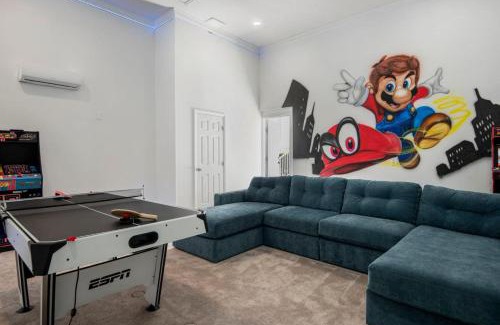 Reunion Villa | Scenic Luxury Golf Course Villa by Disney Parks