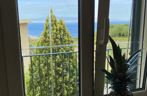 Forza d'Agro Apartment | Scenic mountain villa in vineyards in quiet area in Forza d'Agrò near Taormina