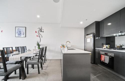 Wentworth Point Apartment | Scenic Skyline view2BR APT close to OlympicPark