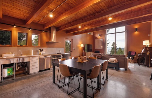 Clinton House | Scenic Whidbey Island Escape, Walk to Beach, ADA accessible + Dog Friendly w/EV Charger