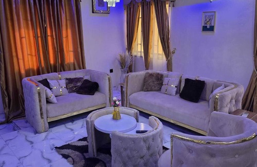 Ikotun Apartment | Scepter Apartments-Ikotun.n "Relax Like The Royals"
