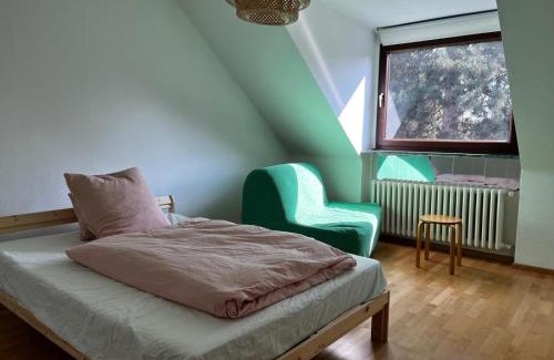 Lengsdorf Apartment | Schöne DG - Wohnung in Bonn