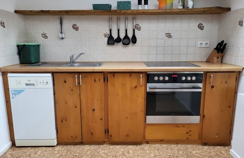 Linsingen Apartment | Schöne Große Ferienwohnung für 1-4 Gäste, zum Entspannen Bestens Geeignet