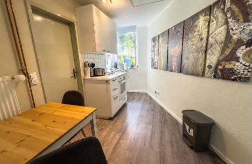 Buchholz-Kleefeld Apartment | Schöne Wohnung für 4 Gäste an der Eilenriede mit kostenlosen Parkplätzen