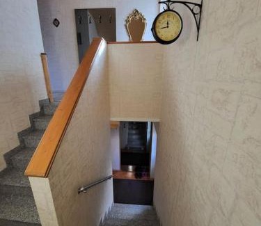 Kohlhaus Apartment | Schöne Wohnung mit eigenem Eingang und Parkplatz