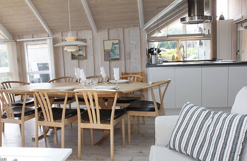 Mommark Strand House | Schönes Ferienhaus in 2. Reihe zum Strand