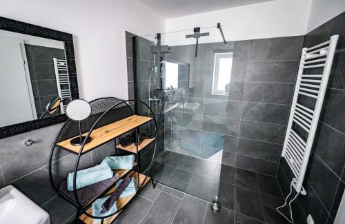 Lengau Apartment | Schicke Wohnung in Seenähe!