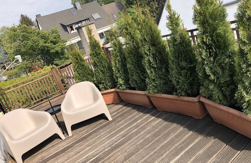 Haan Apartment | Schicke Wohnung mit Terrasse