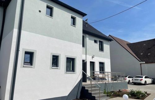 Bernstadt Apartment | Schickes Apartment für 3 Personen Plus Schlafcouch