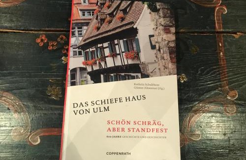 Fishermen's Quarter Hotel | Schiefes Haus