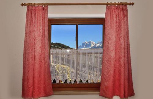 Lazfons Apartment | Schienhof