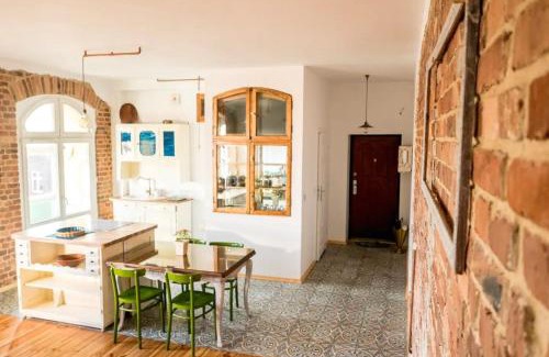 Nikiszowiec Apartment | SchikiNiki