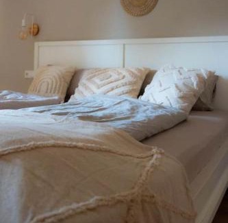 Steinau an der Strasse Apartment | Schlaf-Scheune auf Islandpferdehof im Grünen