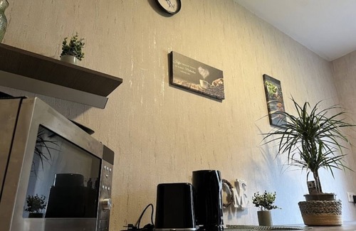 Gelsenkirchen-Mitte Apartment | Schlafplatz Huwald Pension Monteurzimmer Monteurswohnung Zentral Wifi
