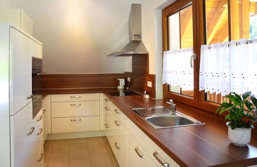 Lahr Apartment | Schwalbennest mit 69qm, 2 Schlafräume, für maximal 4 Personen