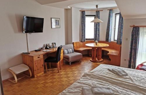 Neubulach Hotel | Schwarzwald Sportzentrum Neubulach