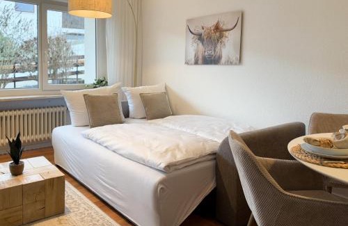 Lenzkirch Apartment | Schwarzwald-Studio mit Sonnenbalkon nähe Grillplatz