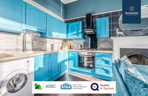 Dundee Apartment | SCOTS-CORNER, 2 Bedroom, 4 Single Beds