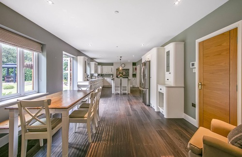 Ringwood House | Scotsdale - secluded family homen