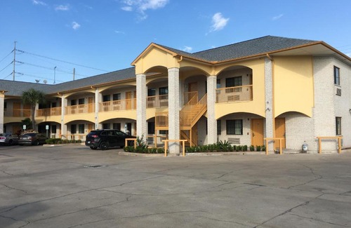 East Downtown Houston Hotel | Scott Inn & Suites - Downtown Houston