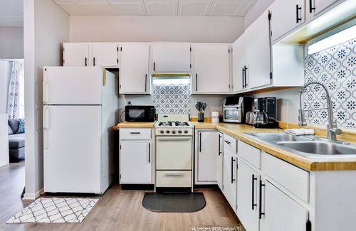 Wausau Apartment | Scott Street Unit #2 – Corporate Rental 1BR