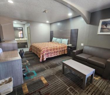 Beaumont Hotel | Scottish Inn and Suites Beaumont