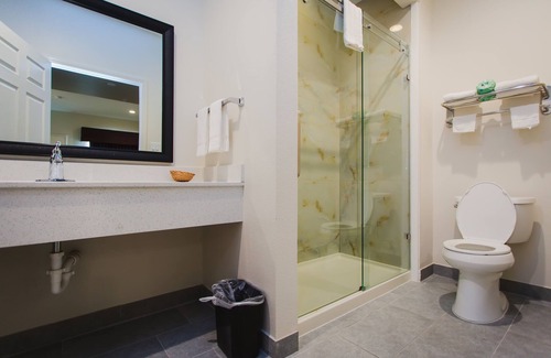 Atascocita Hotel | Scottish Inns & Suites Atascocita