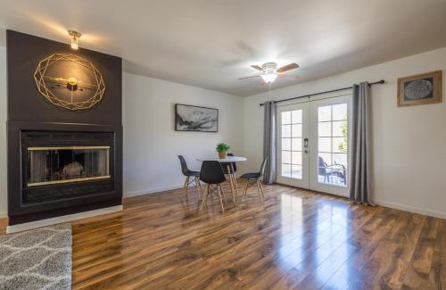 Chateau De Vie Four Apartment | Scottsdale Orange Blossom