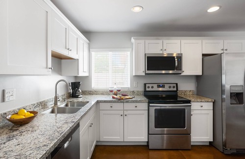 Cavalier Vista House | Scottsdale Saguaro-Hot Tub-Pool- in Old Town