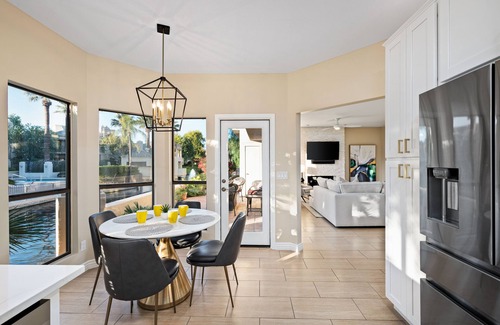 The Pavillions House | 🌴Scottsdale Waterfront Oasis in Gainey Ranch🌴