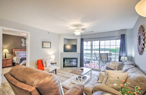 Lake Ozark Apartment | Screened Balcony with Views Sleek Lake Ozark Gem!
