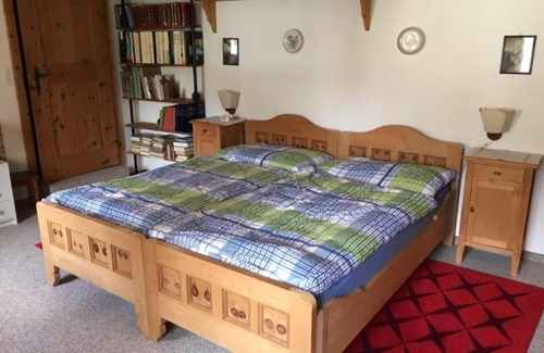 Engadin Scoul Apartment | Scuol in schönem Engadinerhaus