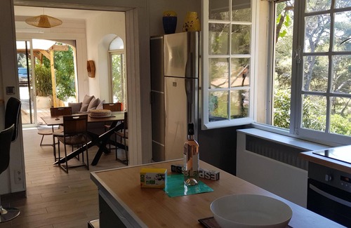 Sete House | Sea and pond view in magnificent grounds, independent T3 apartment in house.