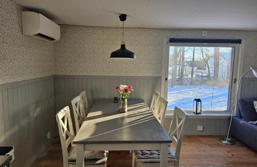 Farjestaden House | Sea Breeze Cottage