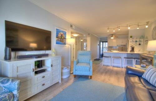 Cherry Grove Beach House | Sea Cabin on the Ocean - 146