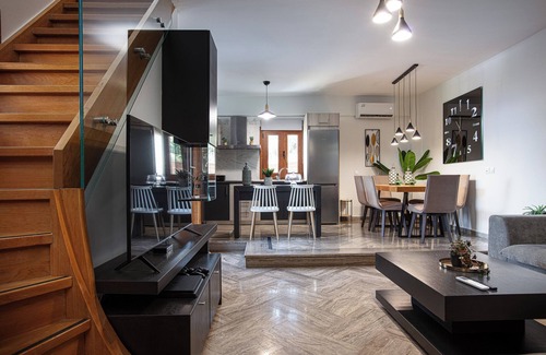 Tria Monastiria Villa | Sea & city views, short drive to beach & shops, heated pool and ping pong!