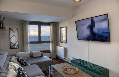 Lekeitio Apartment | Sea Coast Lekeitio by HomeBilbao