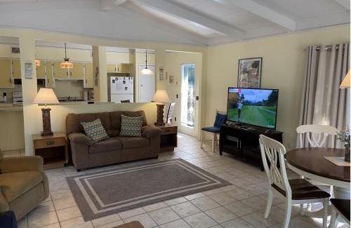 Jekyll Island Apartment | SEA COTTAGE APARTMENT Duplex