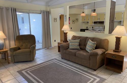 Jekyll Island Apartment | SEA COTTAGE APARTMENT Duplex