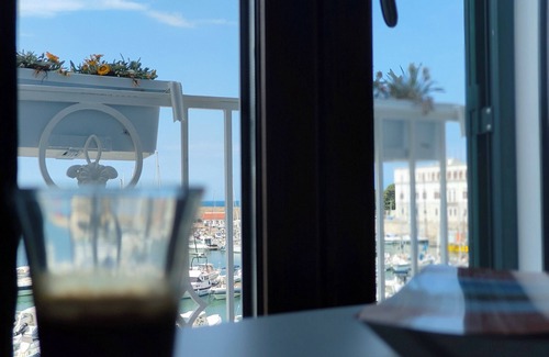 Trani Apartment | SEA DREAM PALACE 1